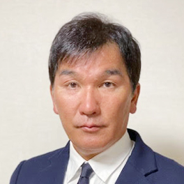会長井上 雄一